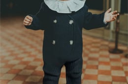 Luksus børnetøj, sko og legetøj sælges