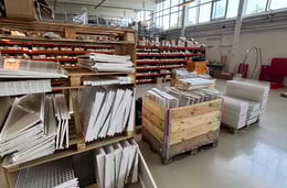 50% PÅ SALG A BUTIKSINVENTAR +70.000.- FOR NYT!