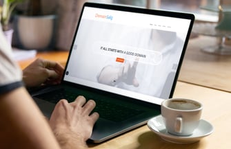 Danmarks største domæne site sælges - Salg af unikke domæner 