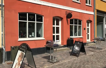 Guldsmedien i Solskinsbyen Skælskør - Bruttofortjeneste på 295.413 DKK	