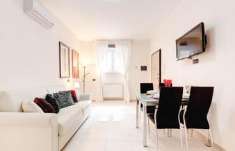 Portal for serviced apartment 60% - looking for partnership