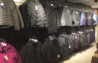 Sportsbutik i frivillig kæde med B2B afdeling og webshop i velfungerende mindre handelsby