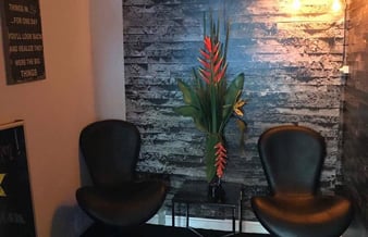 Massage/Fiskespa/Negle klinik med Aarhus' bedste belligenhed.