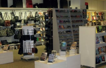 Veletableret butik med god placering
