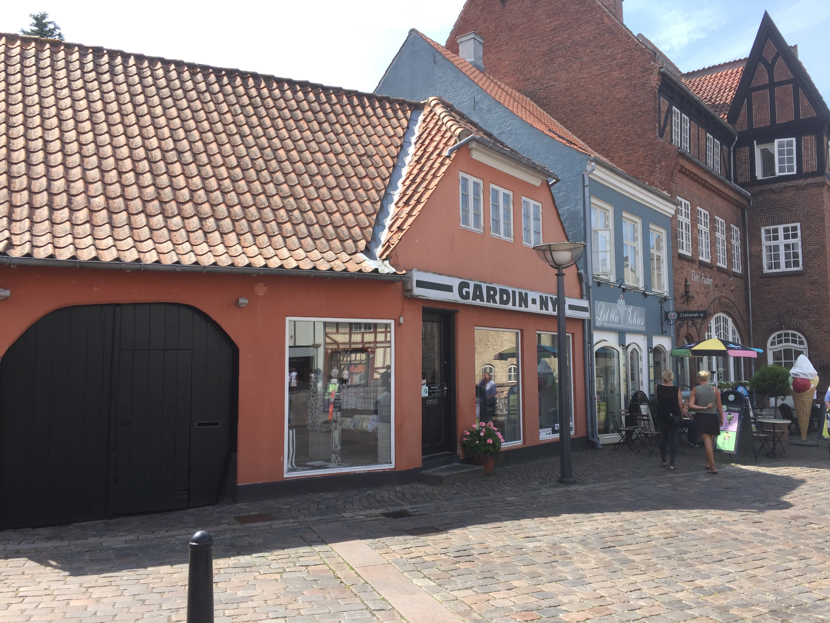 Butikslokale + Ejendom i Faaborg, meget centralt beliggende