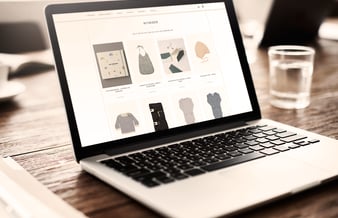 En af DKs bedst SEO-performende webshops indenfor børnetøj og interiør til salg - omsætning september måned 170.000