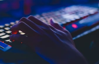 Gaming side med +550K passiv indtjening om året