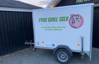 Grillselv løsning/Køletrailer udlejning - Grill selv en helstegt pattegris - omsætningen for 2022: 250.000 Kr