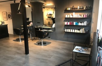 Bliv selvstændig frisør i sprit ny frisørsalon, i vækstbyen Skødstrup kun 15 min fra Århus. Opstart med overtagelse af alt for kun 10.000 pr. måned!