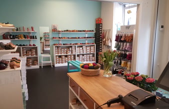 Stærk veletableret børneskobutik med stor fast kundeskare og et godt ry i det smukke Østerbro kvarter.