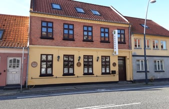 Værtshus sælges