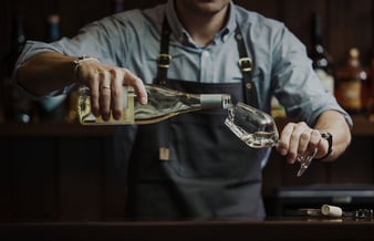 Platform for formidling af vinsmagninger (+ øl, gin, rom osv) til firmaer og private
