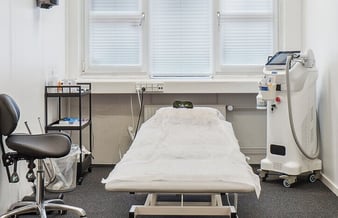 Skønhedsklinik i Aarhus - laser hårfjerning og fedtfrysning.