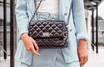 taschenoir.dk - Webshop med trends indenfor accessories til kvinder sælges - Omsat for 17.067 DKK