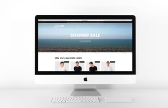 Optimeret webshop med klassiske T-shirts klar til drift - 800 tilmeldt nyhedsbrevet.