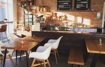 Gennemført brunch/frokost- restaurant og tapas/vinbar