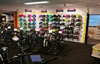 Cykelforretning til salg i Værløse - Dækningsbidrag: 487.445 kr.