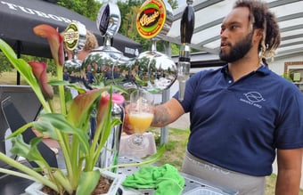 Kro med 11 værelser og stor restaurant på Anholt til salg - 6000 kvm jord og 500 kvm bygninger