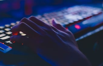 Gaming side med +550K passiv indtjening om året