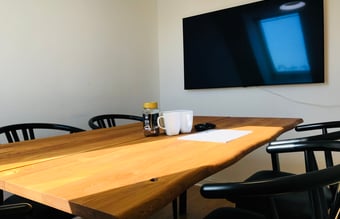 App-bureau med kontor i DK og Ukraine Omst. 1.3 mio (2017)