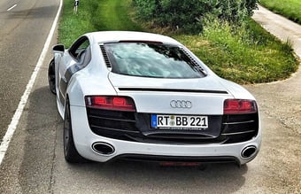 16+ år gammel webshop med biludstyr mm. organisk trafik: 45,4%) velegnet til iværksætteren og firmaer i autobranchen, som ønsker en synergieffekt