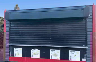 Shawarma/pizza/Sandwich hus/køkken (skal flyttes fra nuværende lokation))