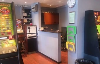 Erhvervsejendom i Kastrup - ejer ejendomme tilsalg - Lejeindkomst om året: 177.428 kr.