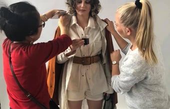 Uddannelses koncept indenfor Stylist og Makeup artist  NB: Revideret pris!!