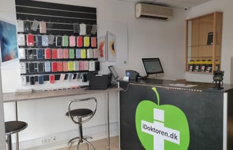 Veldrevet SmartPhone samt computer værksted med butik sælges - iDoktoren.dk i Hørsholm 