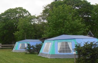 Udlejningsvirksomhed med store familietelte til danske campingpladser til salg