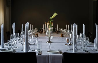 Restaurant Artikok - Eksklusiv flot restaurant med selskabslokale til salg- Med god løn til ejer