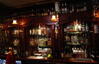 Velrenomeret Pub sælges