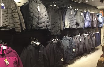 Sportsbutik i frivillig kæde med B2B afdeling og webshop i velfungerende mindre handelsby