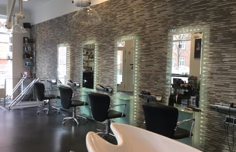 art-of-hair.dk - Esbjergs mest unikke frisørsalon sælges - Omsætning 1.3 mio. kr. pr. år