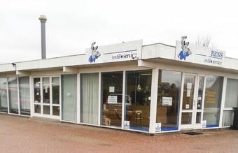 Renseri med vask og rul, sælges nu da ejer ønsker at gå på pension. Ideel som m/k forretning