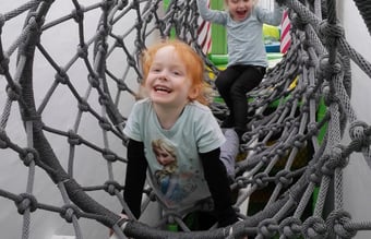 Start legeland se www.legelandsudstyr.dk  