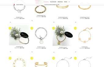 Nu med vanvittig pris!! Skal sælges nu...! Sidste chance.. Super velfungerende webshop med fokus på salg af smykker til kvinder