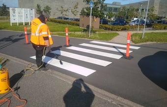 Etableret vejvedligeholdelsesfirma - asfaltreparation og vejstriber. Stort potentiale for bedre indtjening 