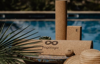 Yoga- og træningsvirksomhed i 100% bæredygtige materialer. Organisk eksponeret på TV2, Kanal 5 og Femina og faste større kunder