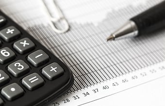 Ikke-godkendt revisionsvirksomhed - Omsætning ~1.3mio.