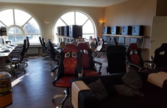 Flot og central beliggende virksomhed