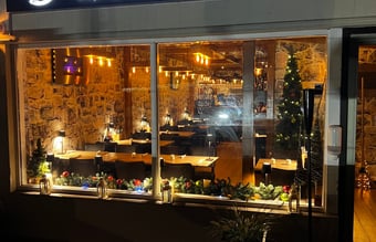 Succesfuld restaurant til salg centralt på torvet i Otterup på Nordfyn ( nedsat med 1 million kr fra 1.895.000,- til 895.000,- )