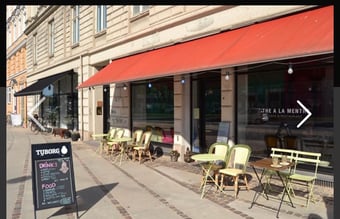 Cafe The a la Menthe - m/ varmt køkken tilladelse til afståelse - Årlig omsætning  1,5 - 2 mio.