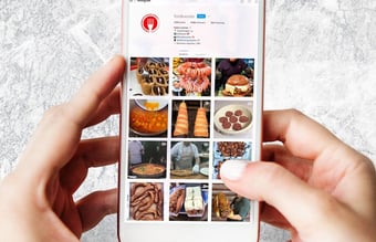 @Foodluxuries - Instagram 227 tusind følgere sælges - Omsat for ca. 60.000 kroner + produkter på 2 år.