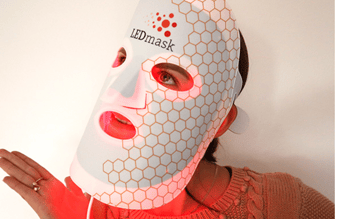 Webshop med LED ansigtsmasker, der reducer rynker, fjerne arkne og får gløden tilbage i huden.