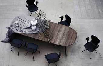 Møbelforretning med fantastisk placering i København K. - Forhandling af arkitekttegnet møbler 