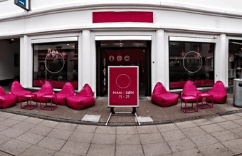 Frozen Yoghurt store på gågaden i Silkeborg