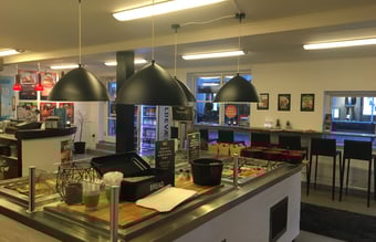 Take-away (sandwich, salat, spydkylling) i Ringkøbing gågade