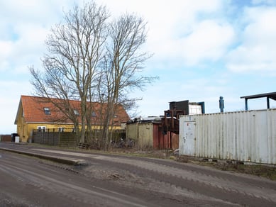 Etableret Skrothandler med metpro hammermill shredder - Skrot fra både virksomheder, kommuner, affaldsselskaber og private. 