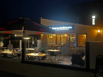Succesfuld restaurant til salg centralt på torvet i Otterup på Nordfyn ( nedsat med 1 million kr fra 1.895.000,- til 895.000,- )